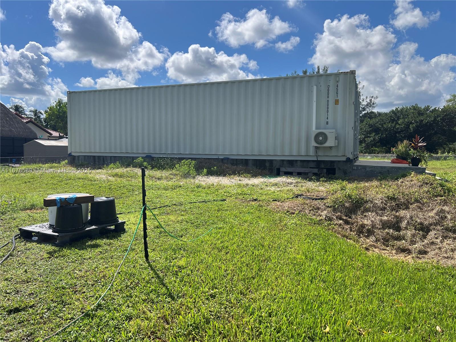 TRAILS OF EL RANCHO ACRES - Residential