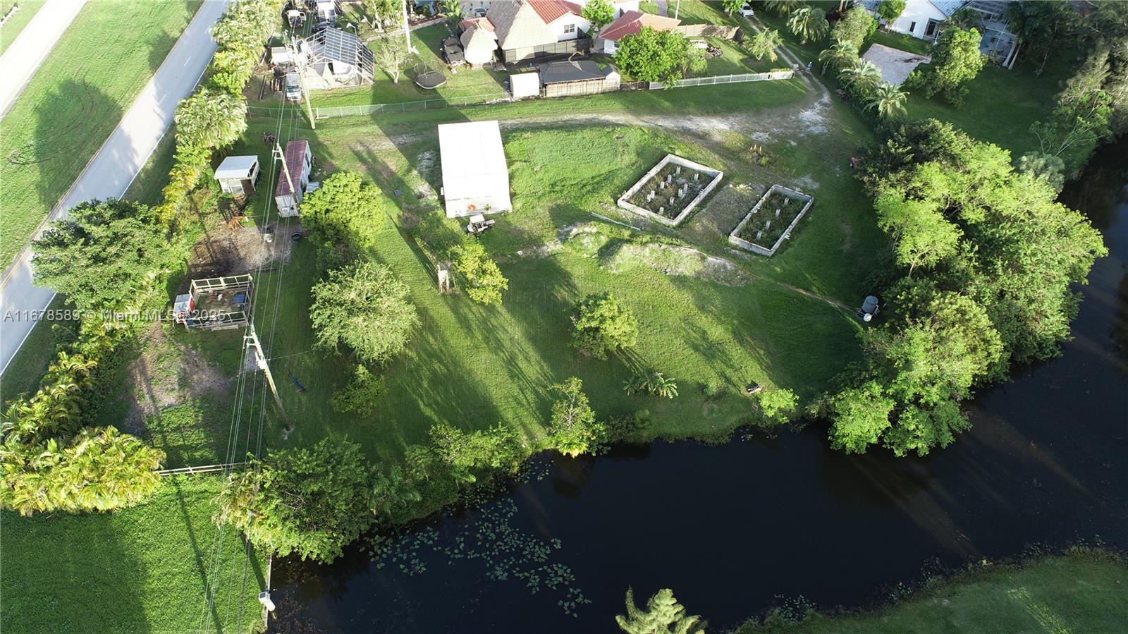 TRAILS OF EL RANCHO ACRES - Residential