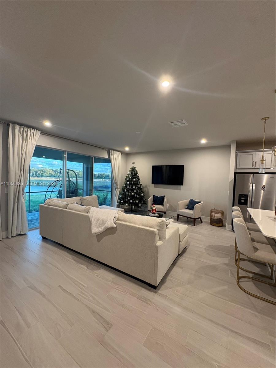 WINDWATER - Residential