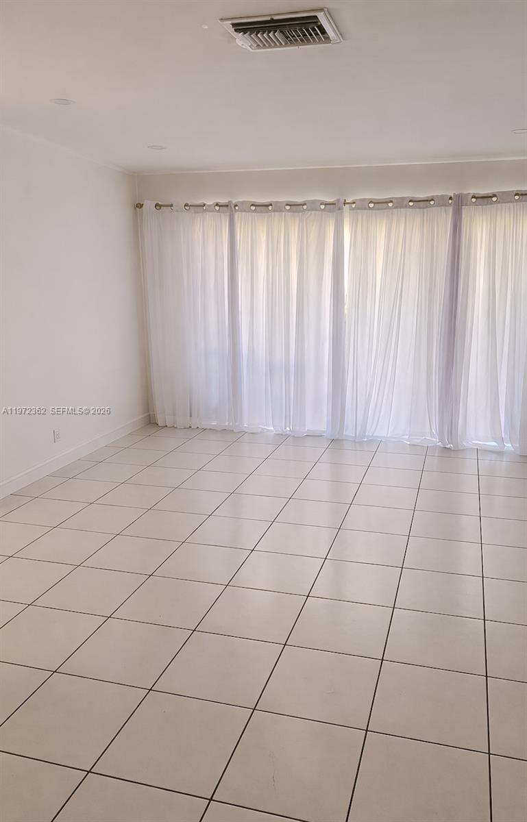 WILLOW WALK OF KENDALL CO - Residential