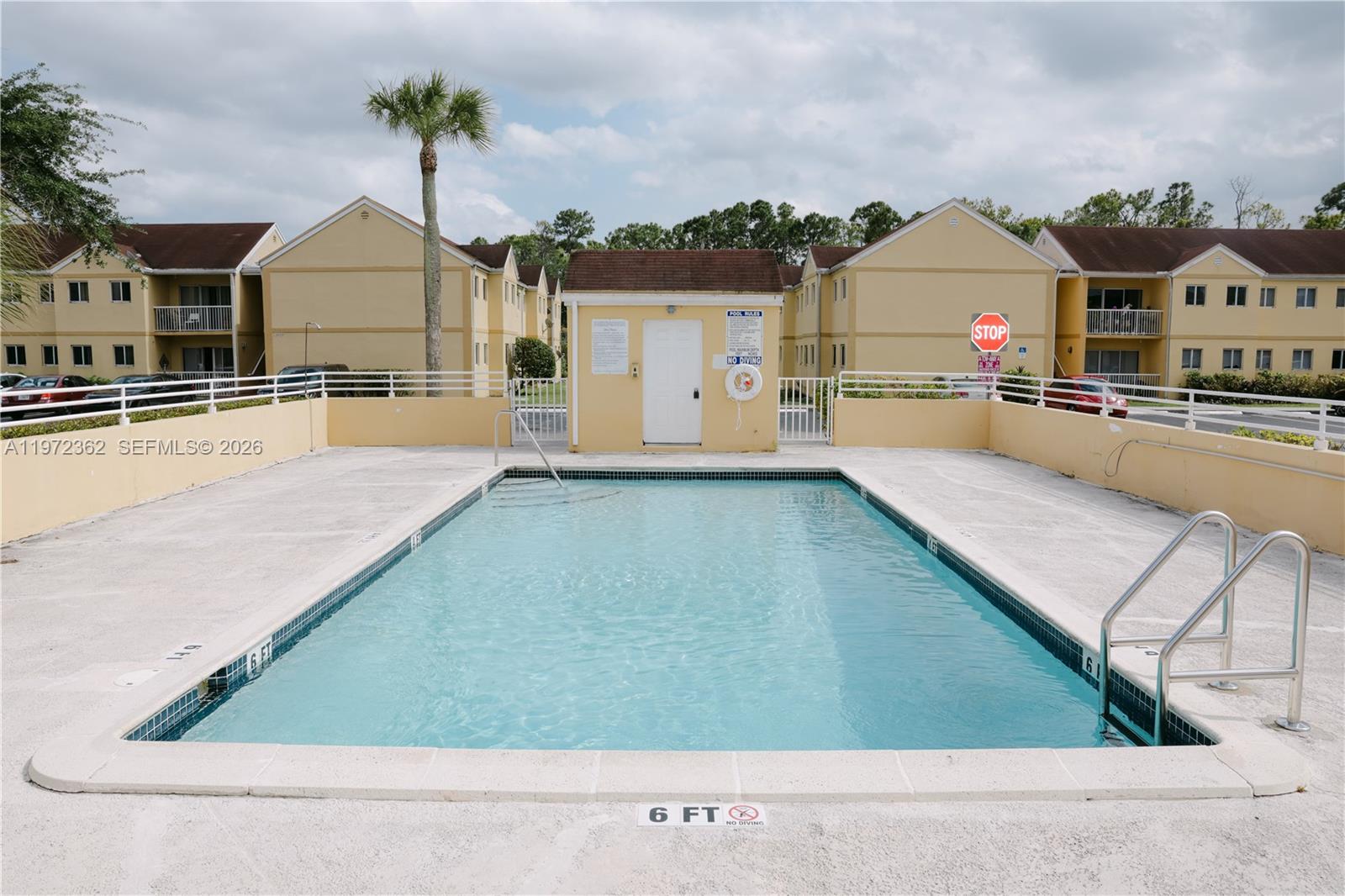 WILLOW WALK OF KENDALL CO - Residential