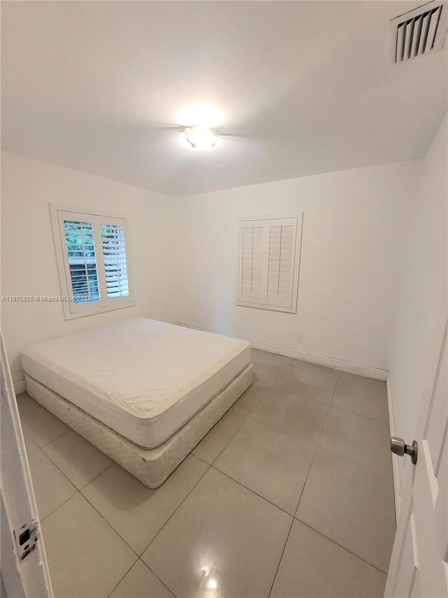 ATLANTIC SHORES DIXIE HIG - Residential Lease