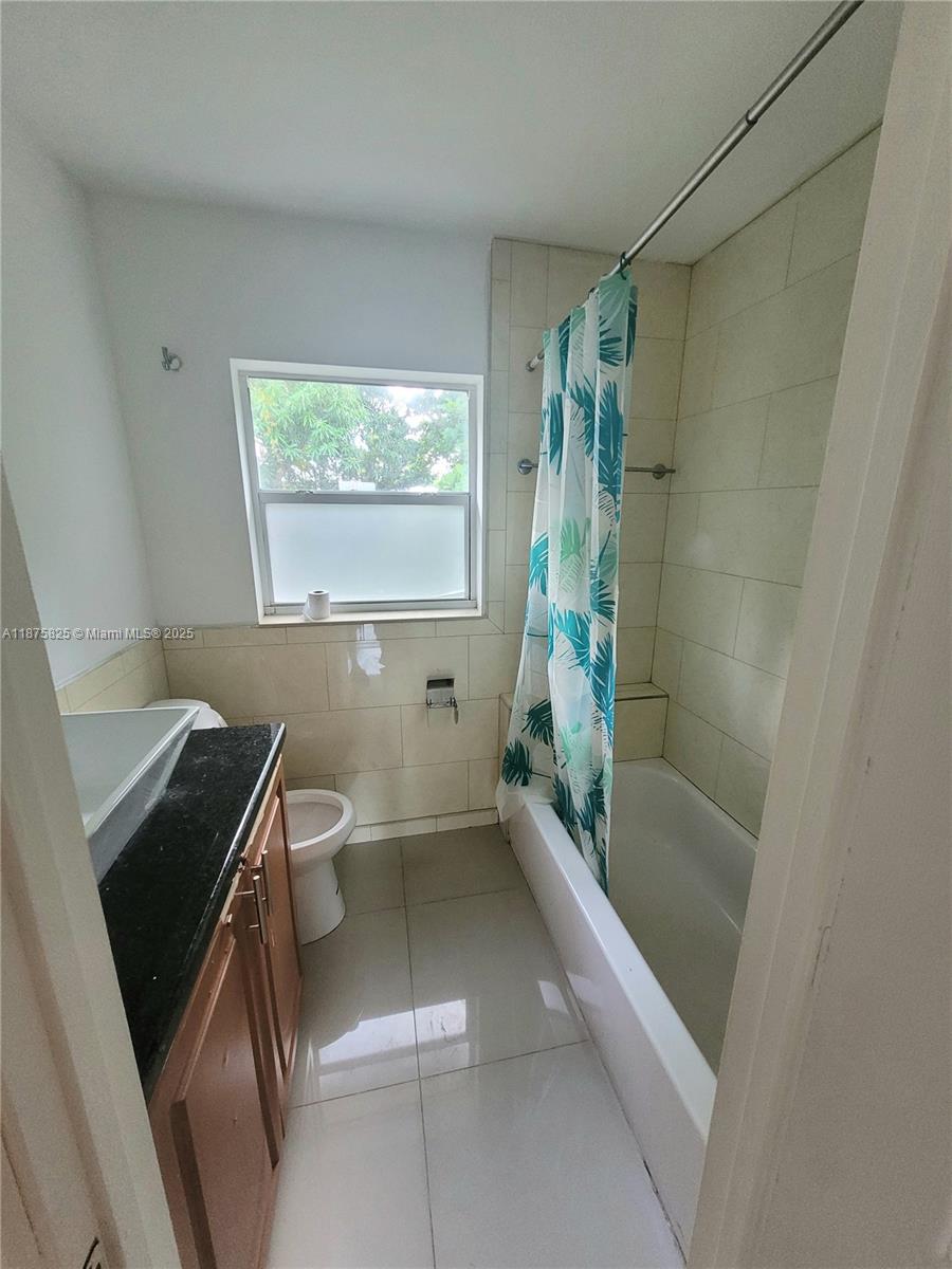 ATLANTIC SHORES DIXIE HIG - Residential Lease