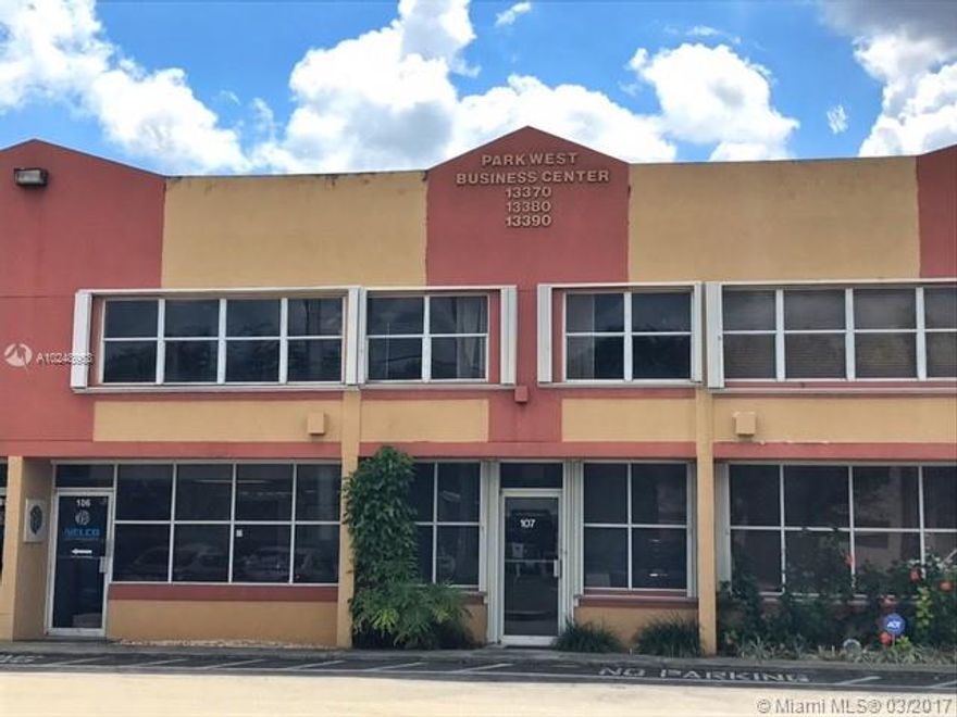 Ideal Office /Warehouse space on the ground level and second story Mezzanine. New A/C and large bay door. Excellent commerce area located close to the Tamiami Airport. Property is vacant on lockbox and easy to show! Maintenance includes Roof Insurance, Water, Garbage Removal Exterior Lighting & Lawn Maintenance.