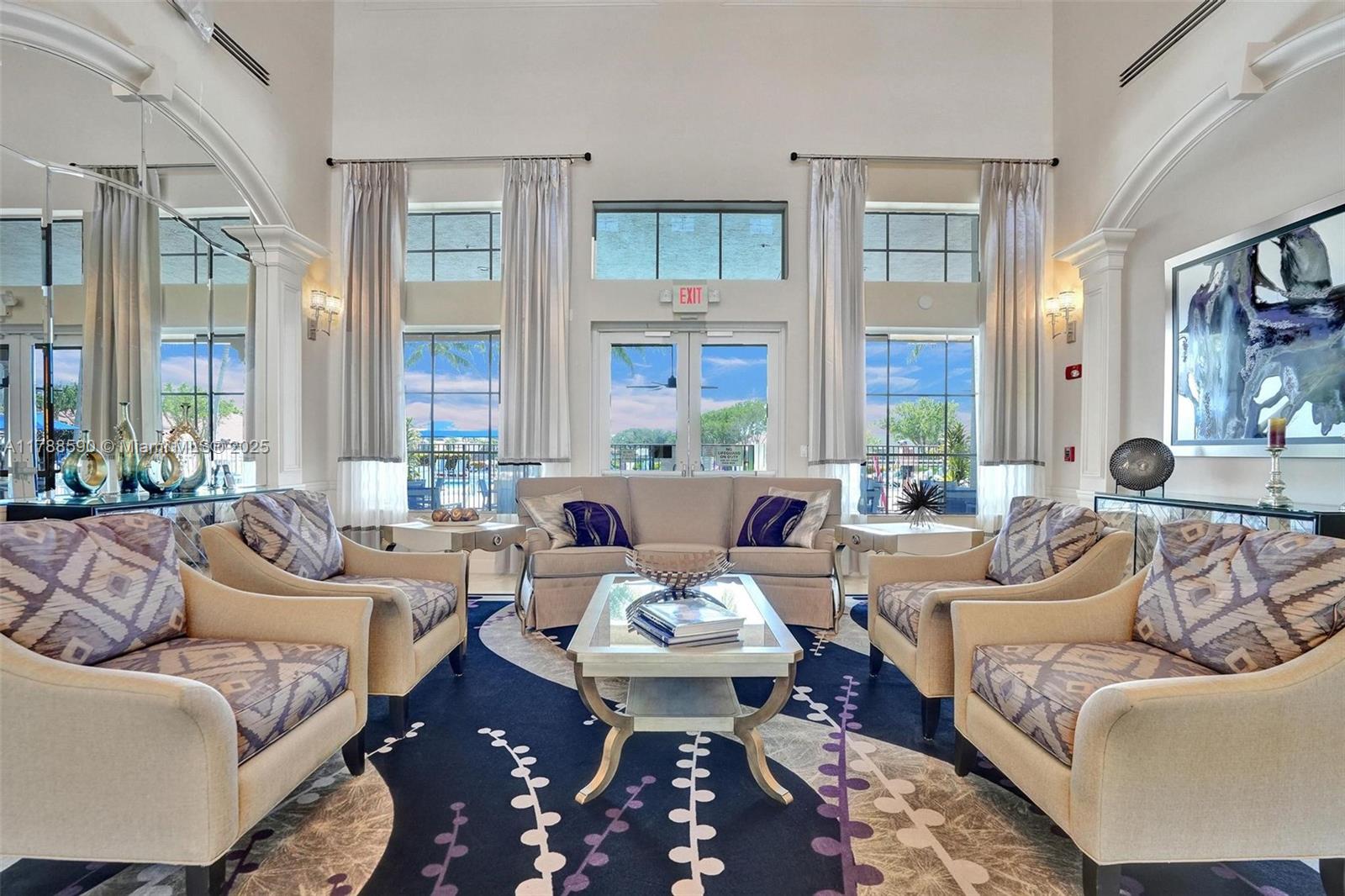 TUSCANY BAY - Residential