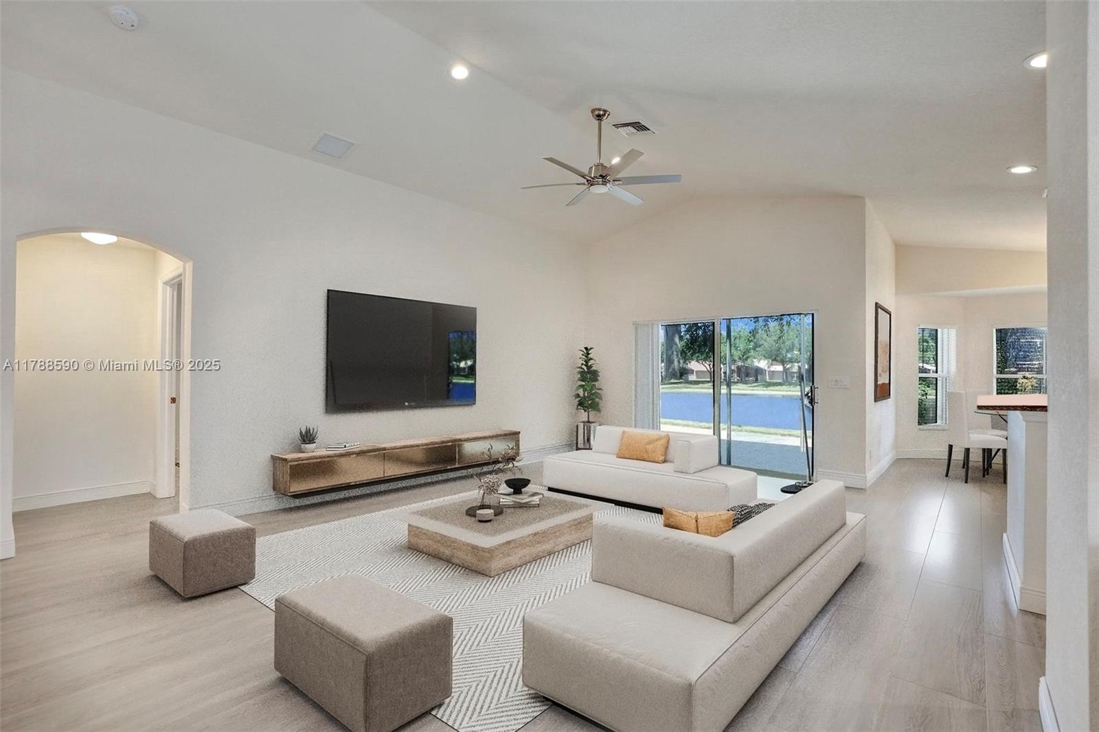 TUSCANY BAY - Residential