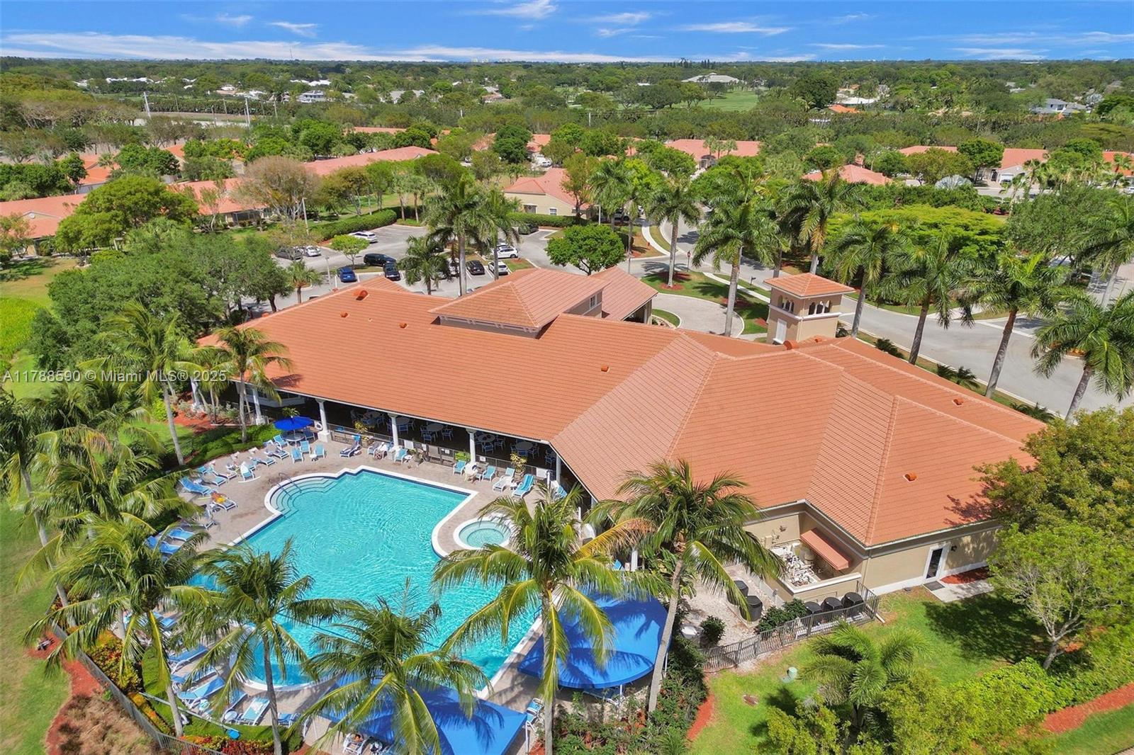 TUSCANY BAY - Residential