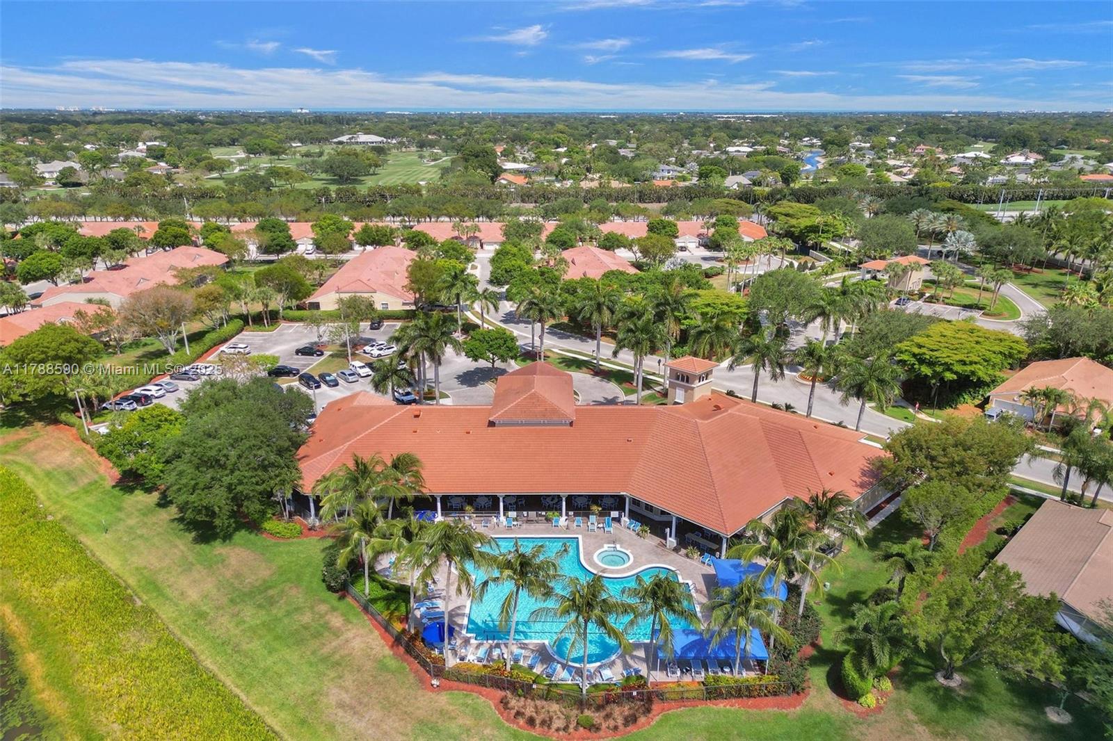 TUSCANY BAY - Residential