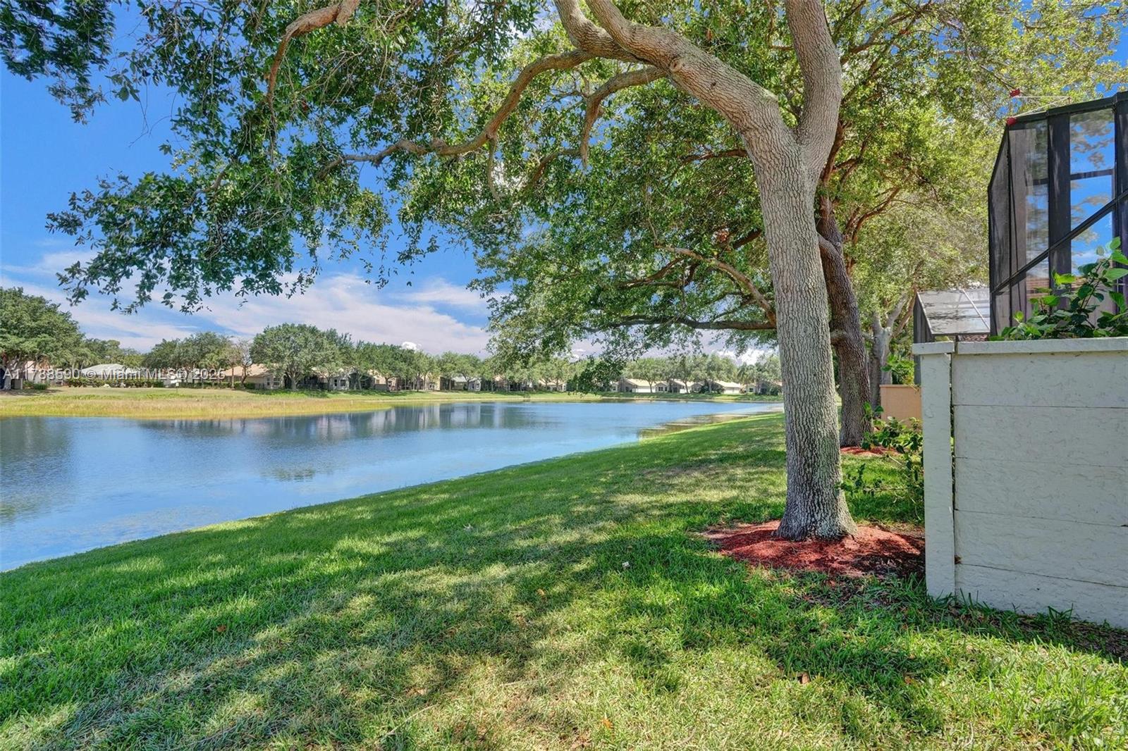 TUSCANY BAY - Residential