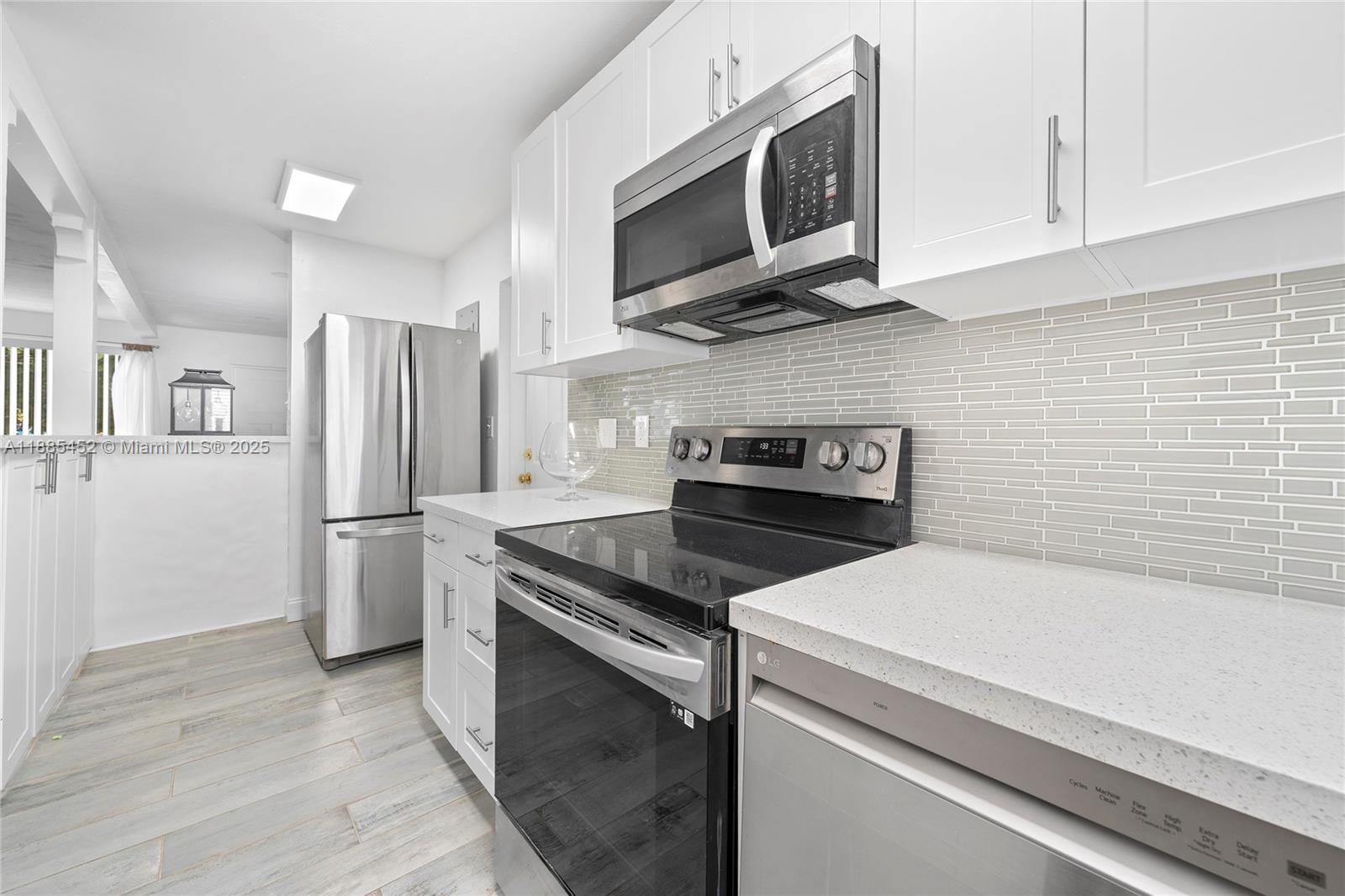 HOLLYWOOD BEACH FIRST ADD - Residential