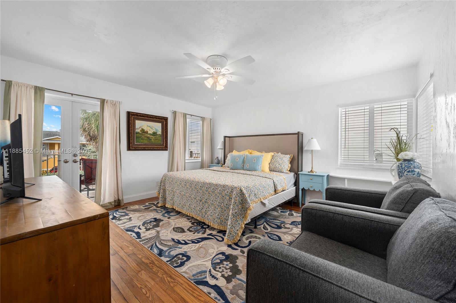 HOLLYWOOD BEACH FIRST ADD - Residential