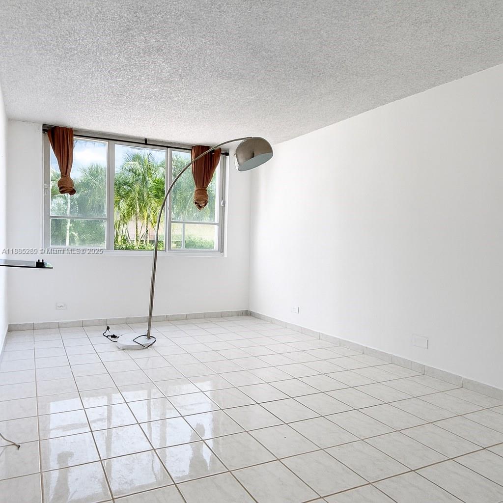 THE CARRIAGE CLUB NORTH C - Residential