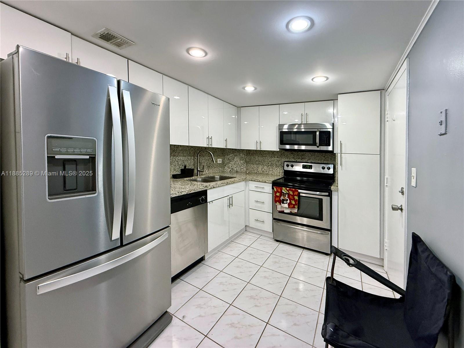 THE CARRIAGE CLUB NORTH C - Residential