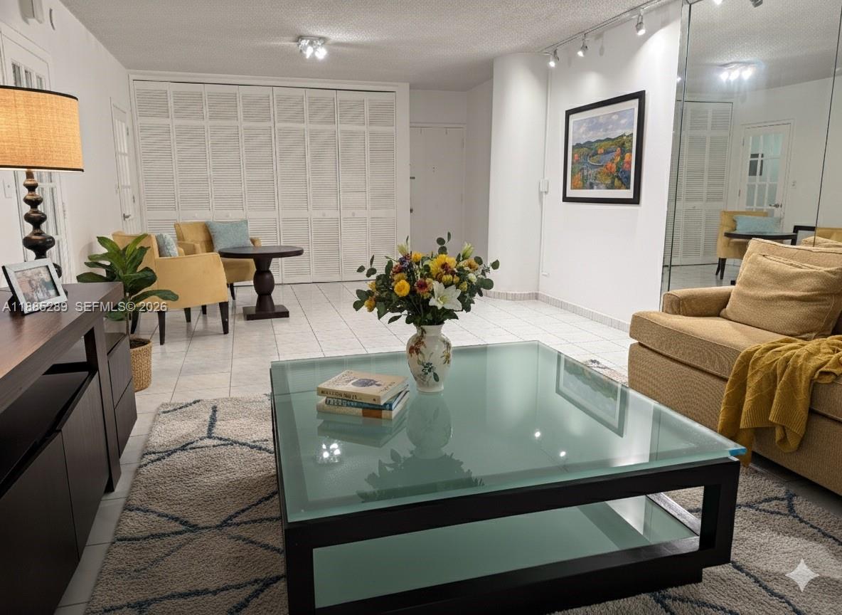 THE CARRIAGE CLUB NORTH C - Residential