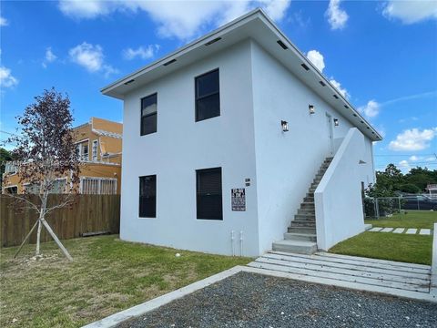 1063 NW 31st St 2 Miami FL 33127