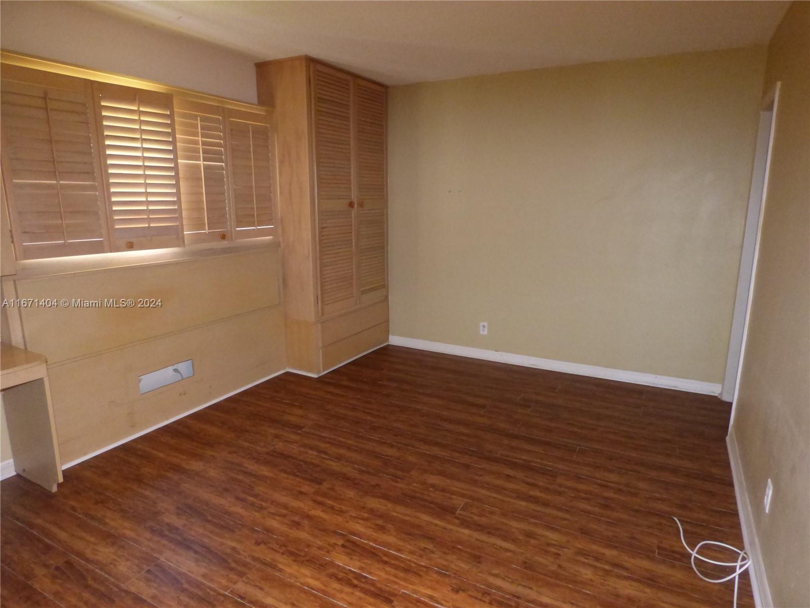 PINE DRIVE MANOR CONDO - Residential