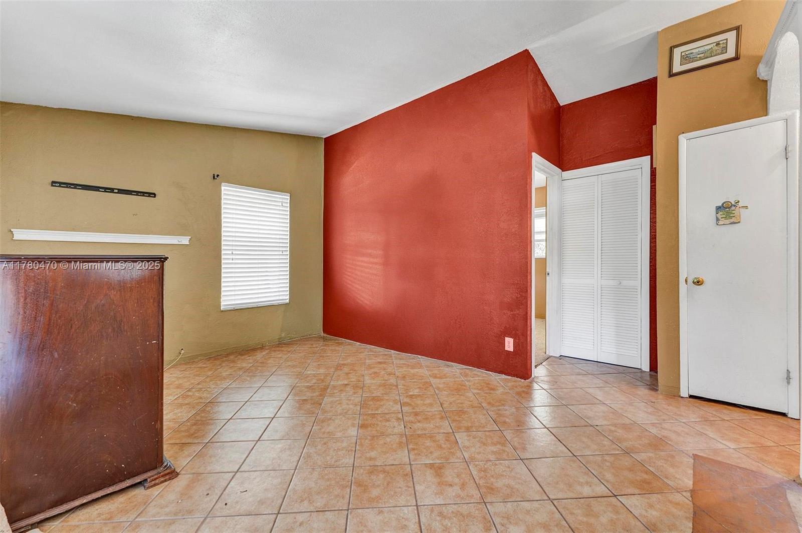 LAUDERDALE LITTLE RANCHES - Land