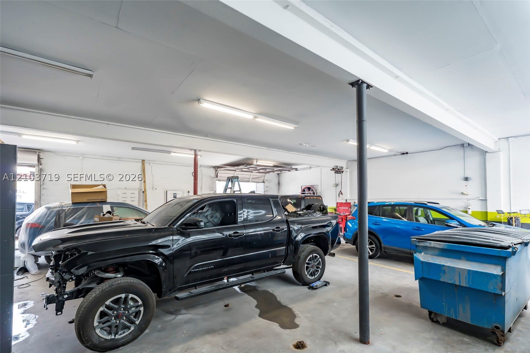 2195 NW 27th Ave