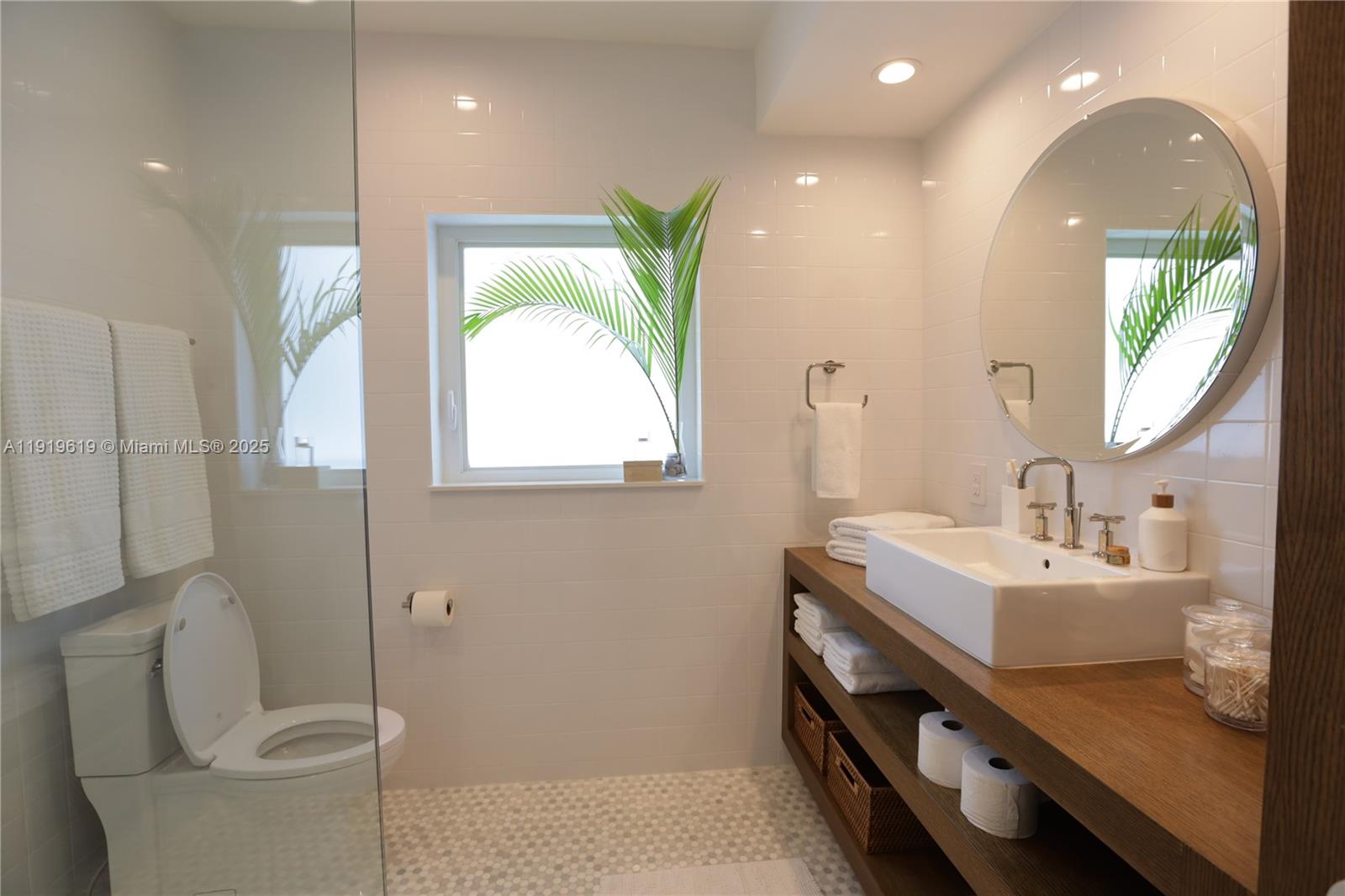 BISCAYNE PARK ESTATES - Residential Lease