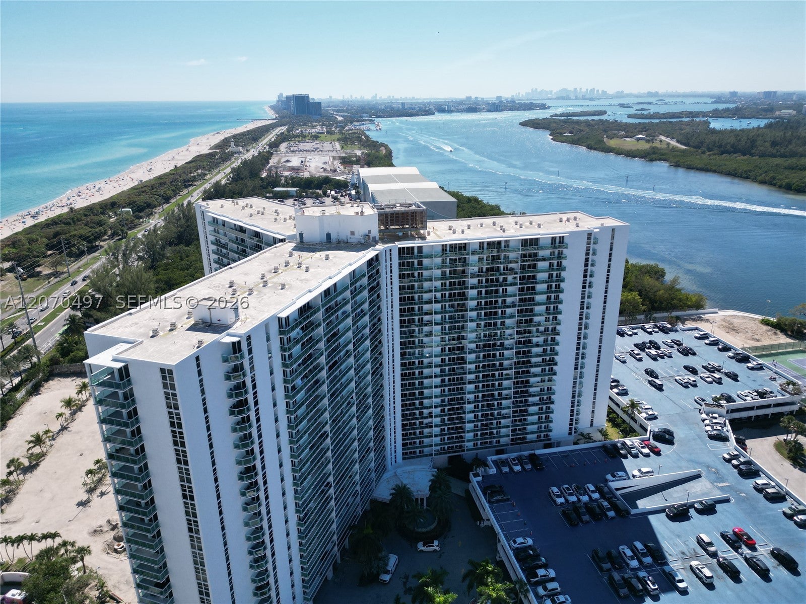 100 Bayview Dr 1626