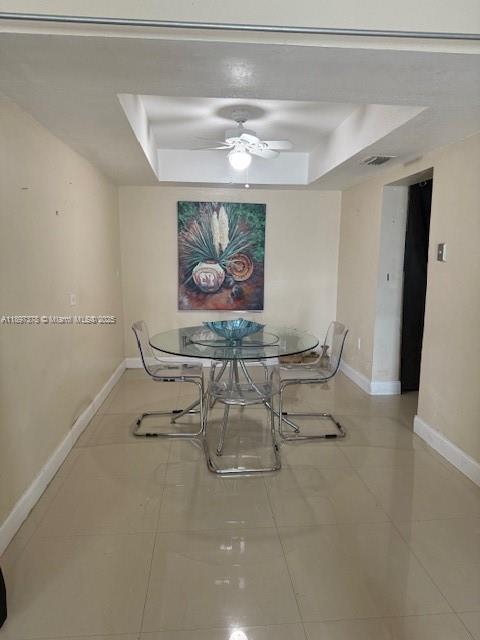View photos, virtual tours, details... 961 E 10th Pl
