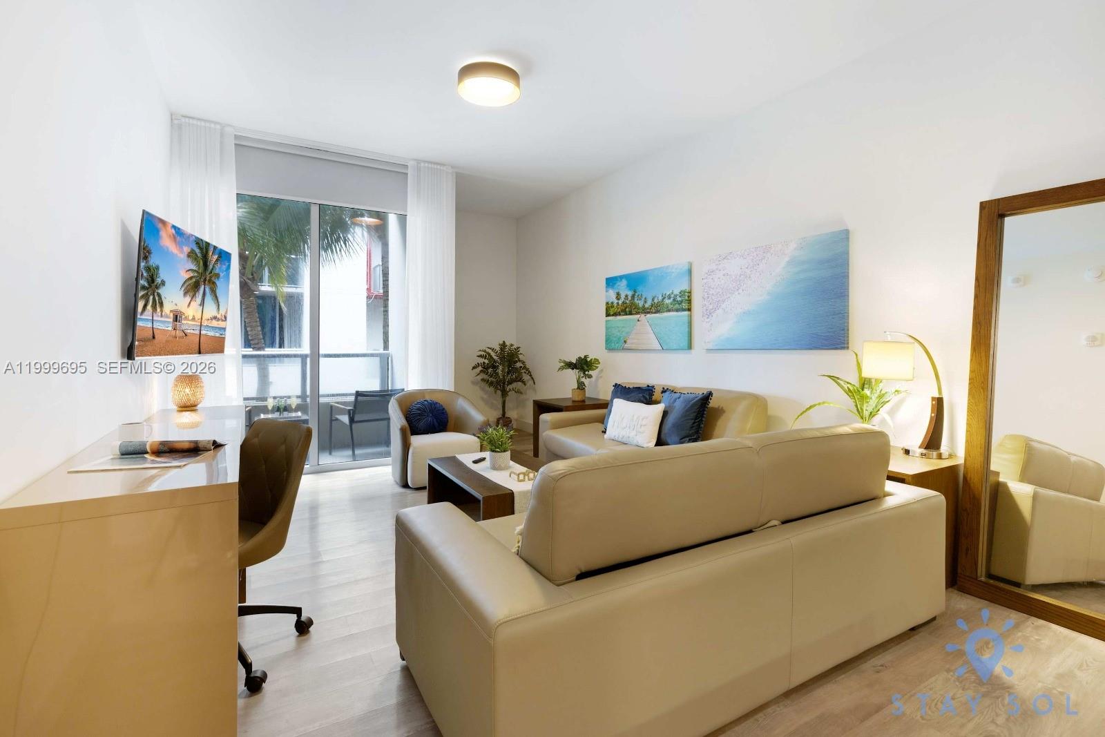 COSTA HOLLYWOOD CONDO - Residential