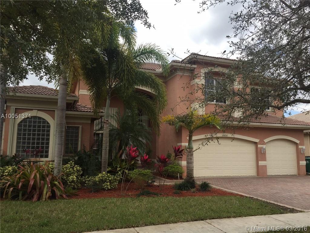 Sunset Lakes Two 166-24 B - Residential Lease