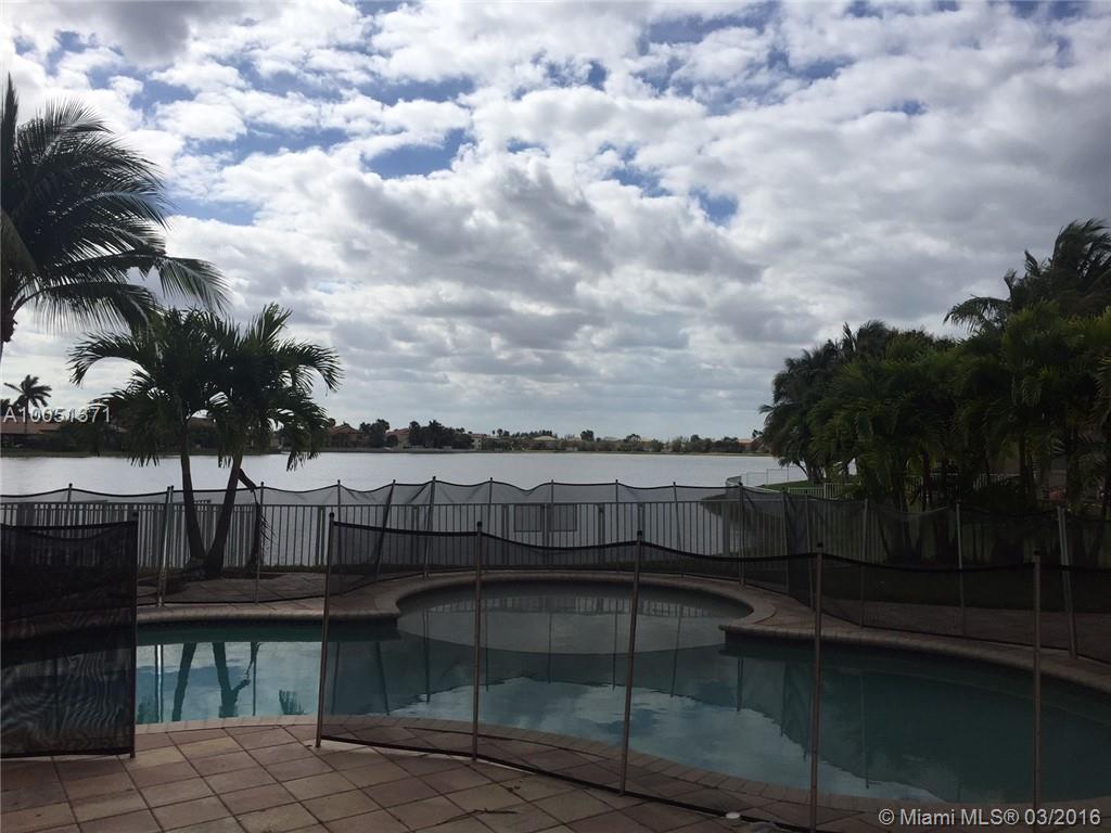 Sunset Lakes Two 166-24 B - Residential Lease