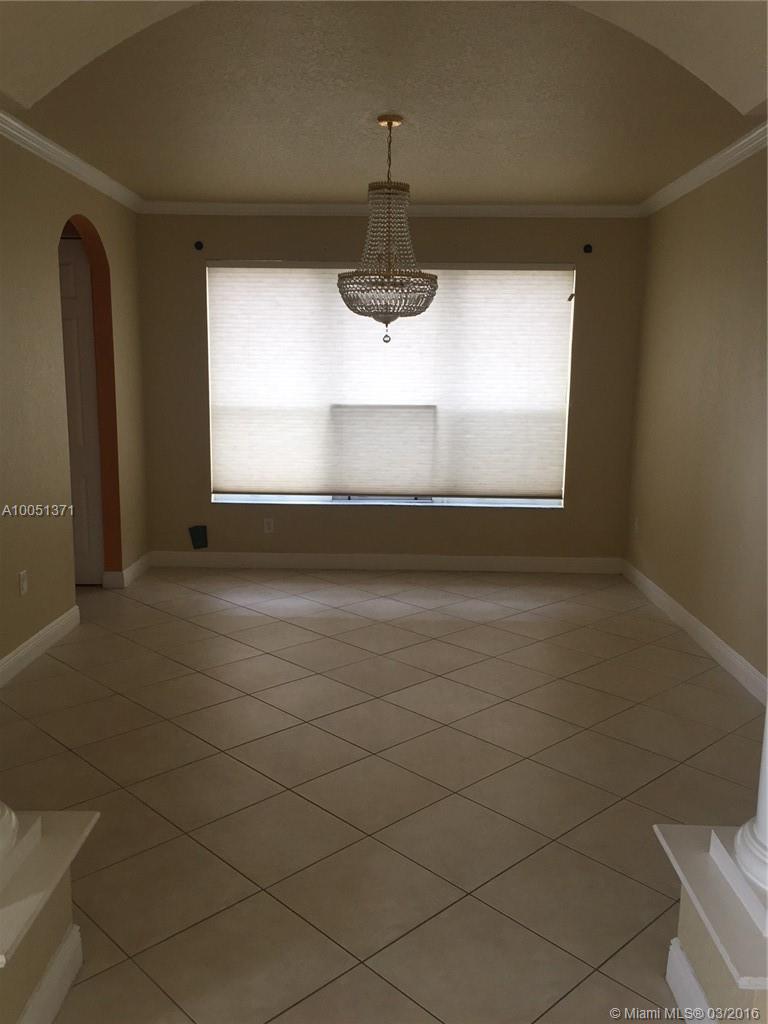 Sunset Lakes Two 166-24 B - Residential Lease