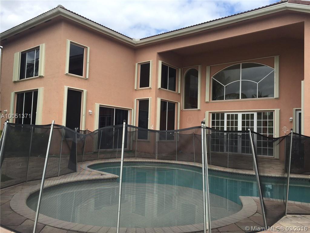 Sunset Lakes Two 166-24 B - Residential Lease