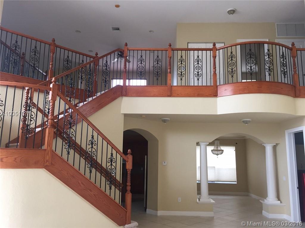 Sunset Lakes Two 166-24 B - Residential Lease