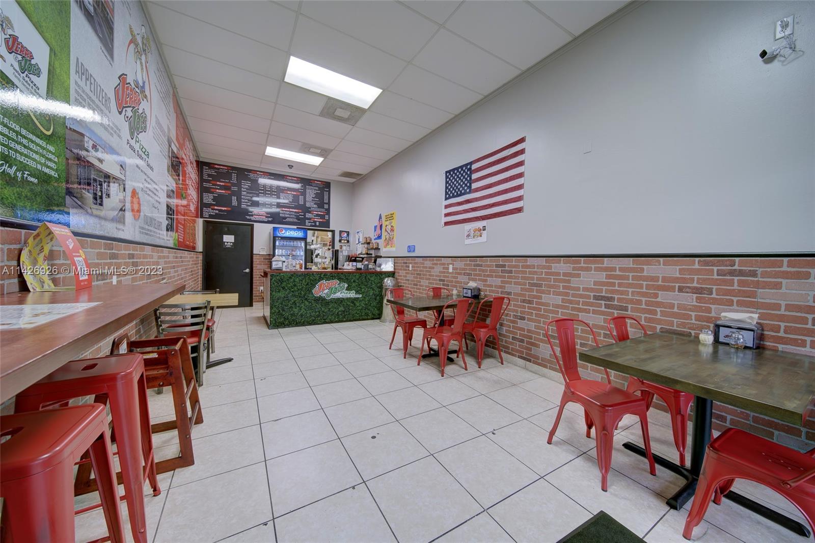 Pizzeria Restaurant For Sale in Kendall in front of Miami Dade College