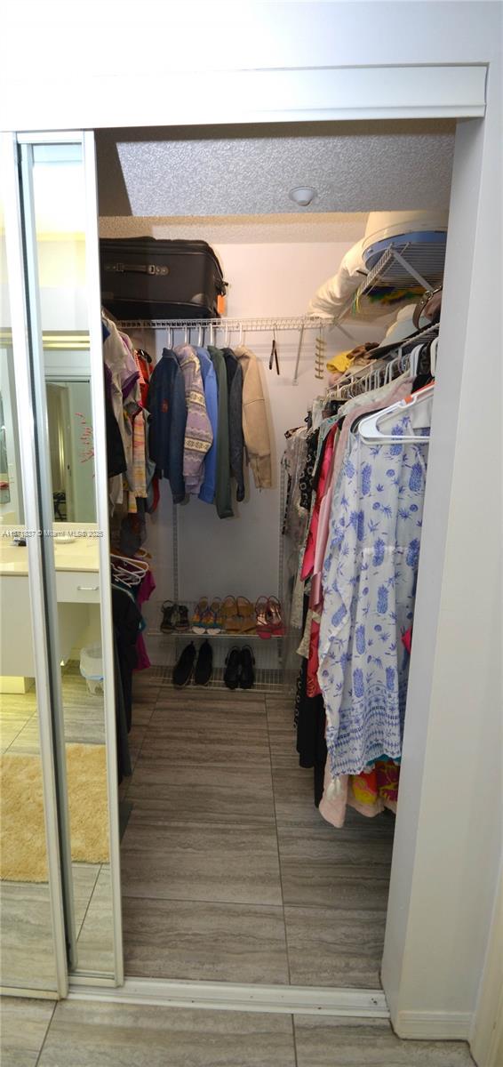 GRANVILLE CONDOMINIUM - Residential