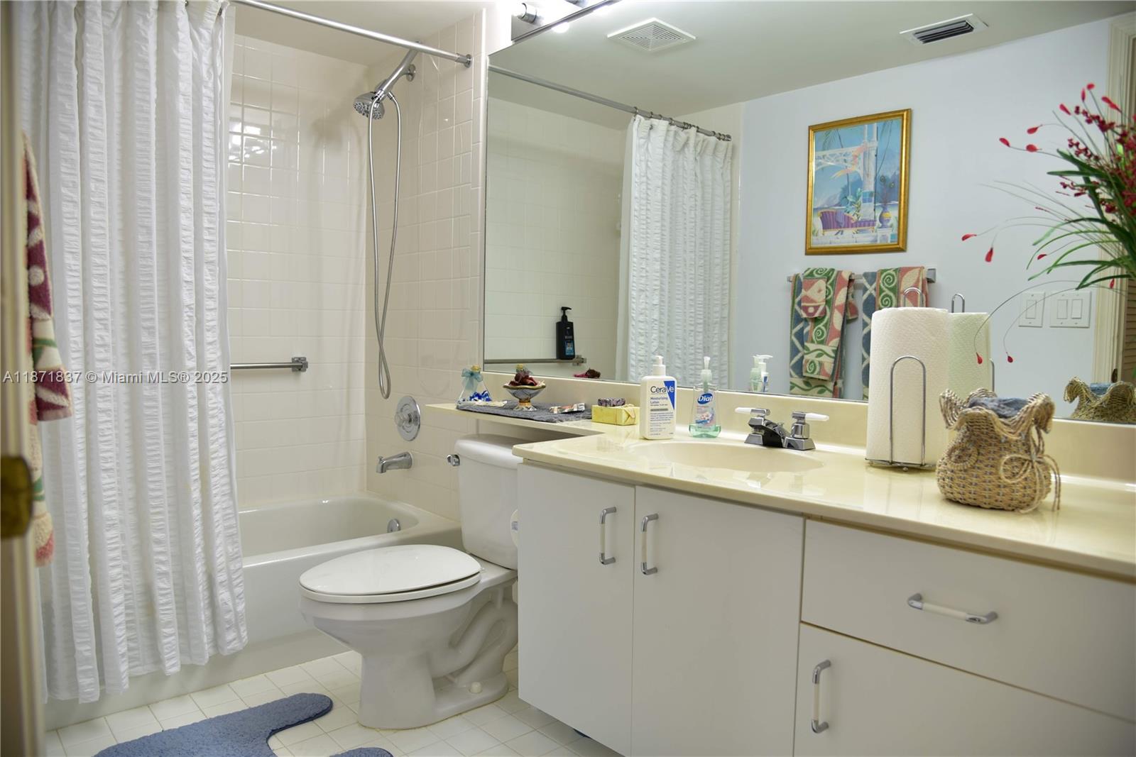 GRANVILLE CONDOMINIUM - Residential