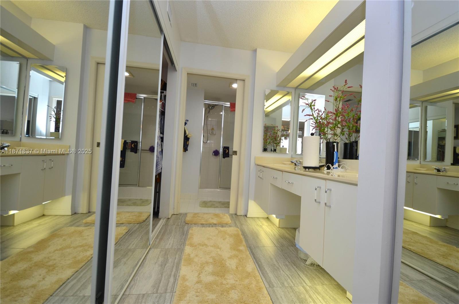 GRANVILLE CONDOMINIUM - Residential