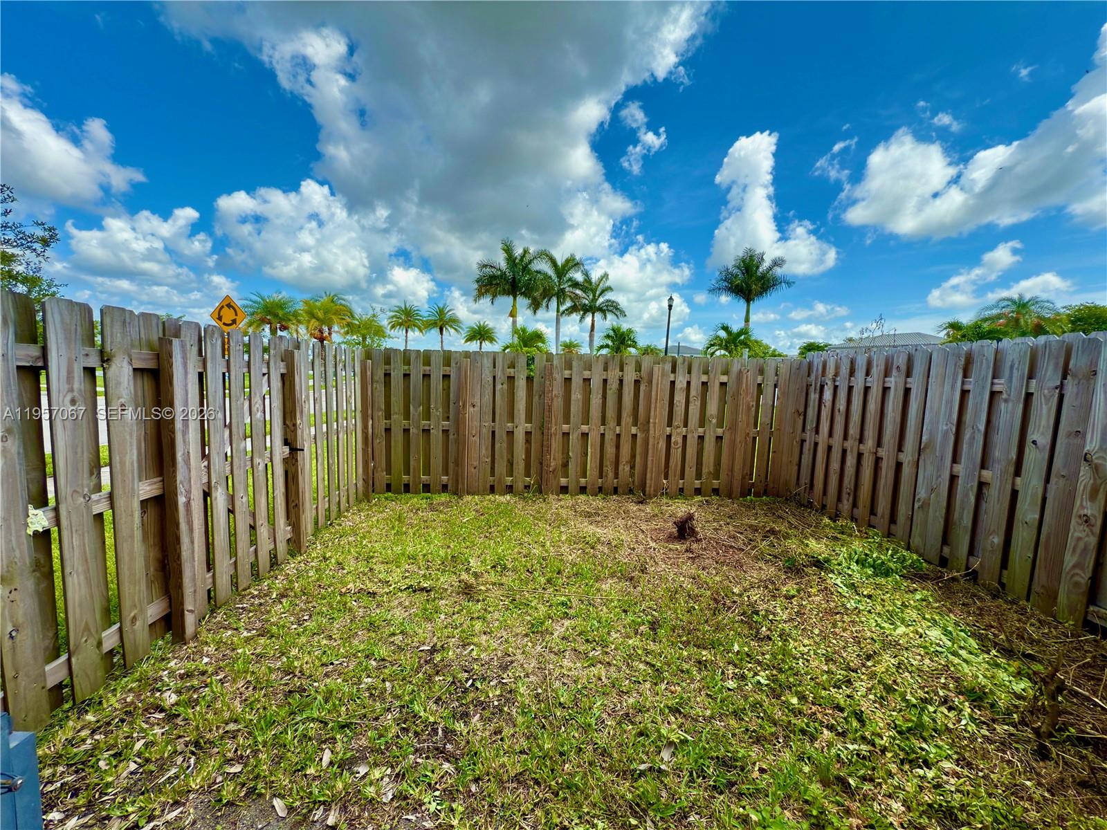 HOMESTEAD PARK OF COMMERC - Residential