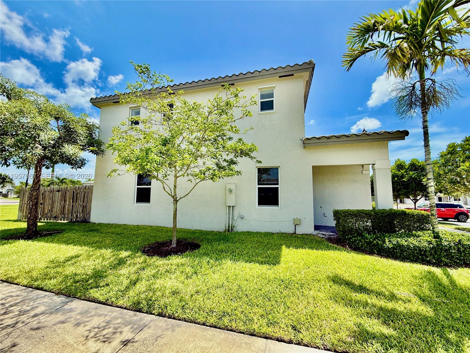 HOMESTEAD PARK OF COMMERC - Residential