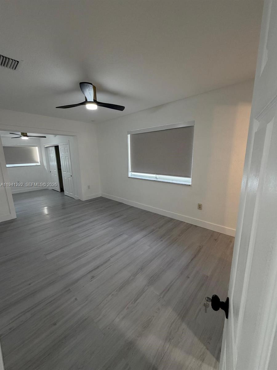 CORAL GARDENS - Residential Lease