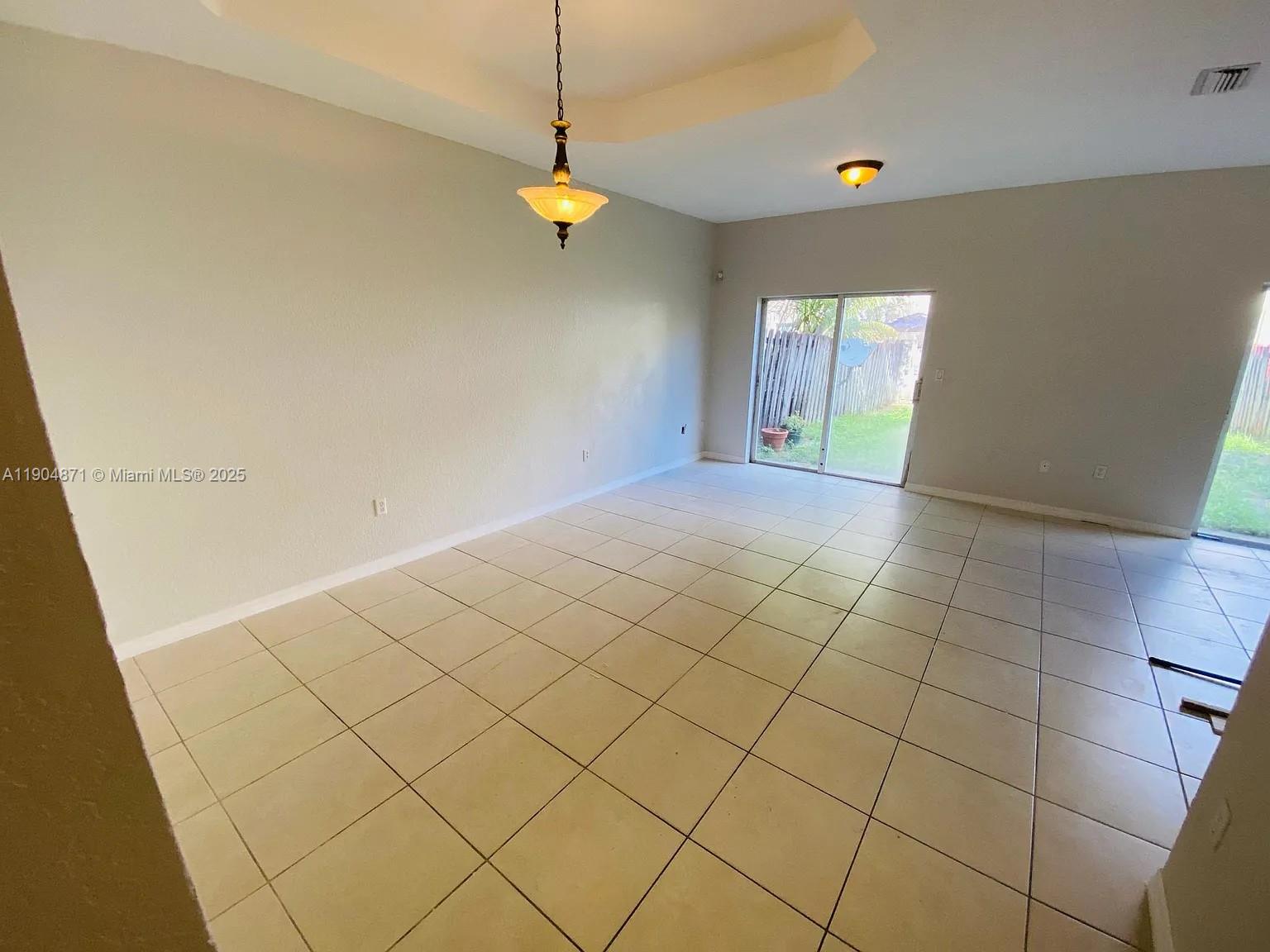 SANTORINI AT VIZCAYA - Residential