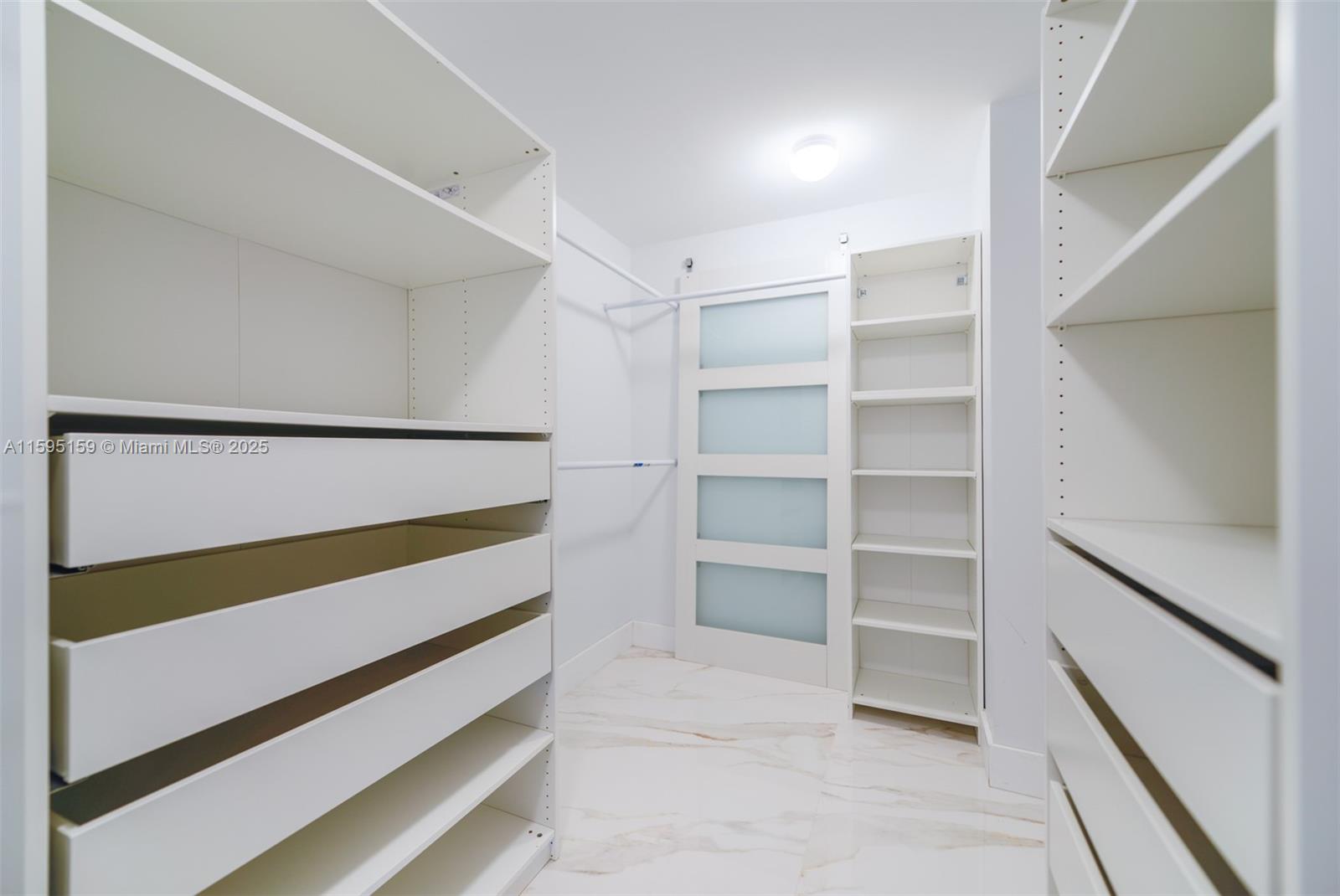 MARINA PALMS RESIDENCES S - Residential