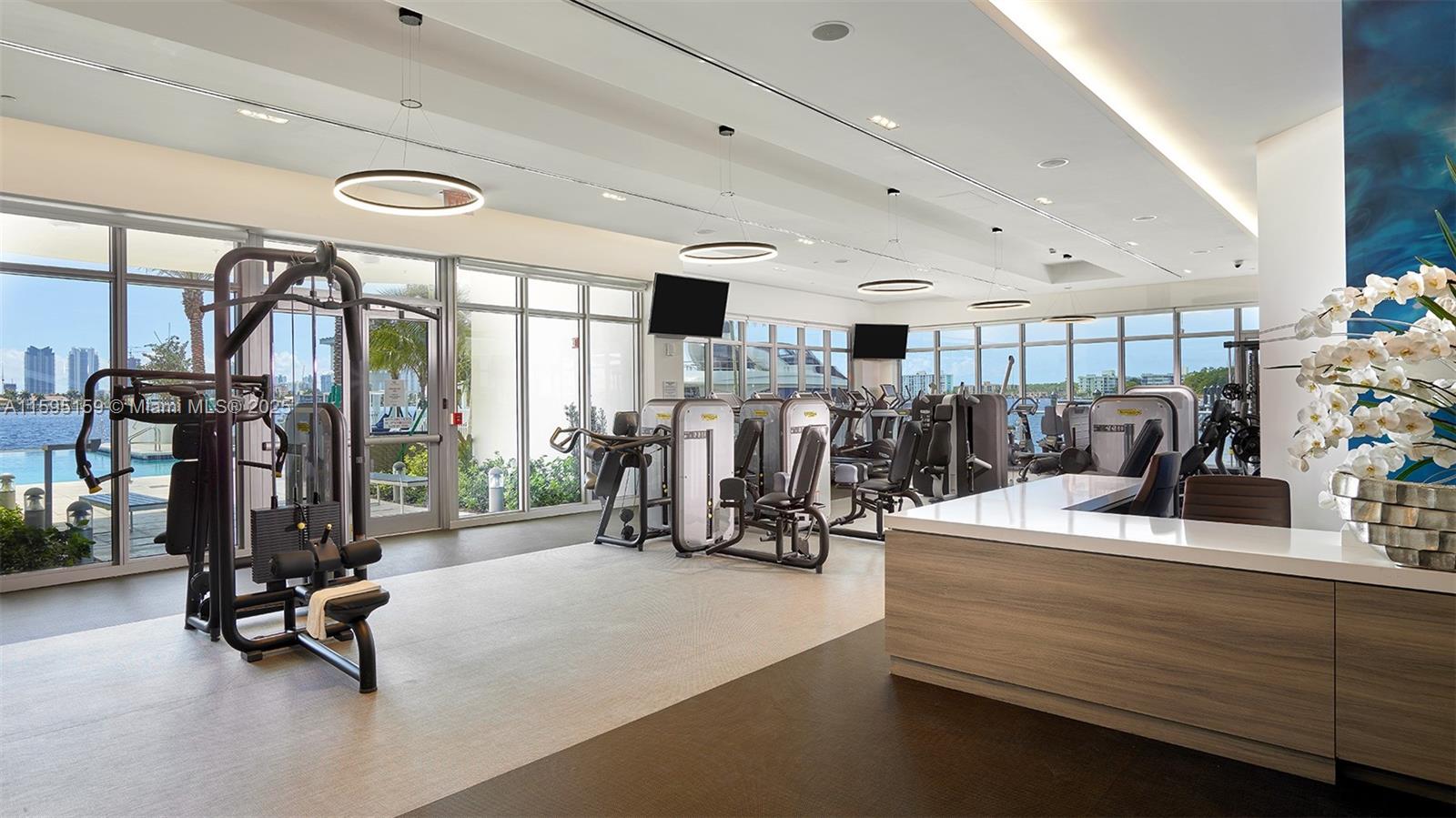 MARINA PALMS RESIDENCES S - Residential