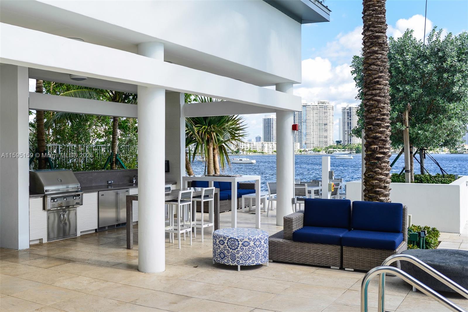 MARINA PALMS RESIDENCES S - Residential