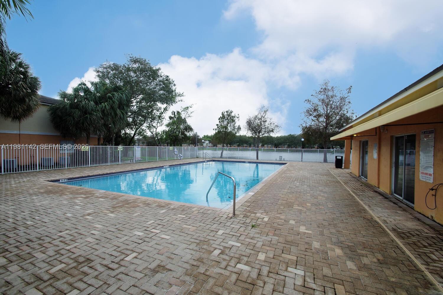 LAKEWOOD AT EMERALD HILLS - Residential Lease