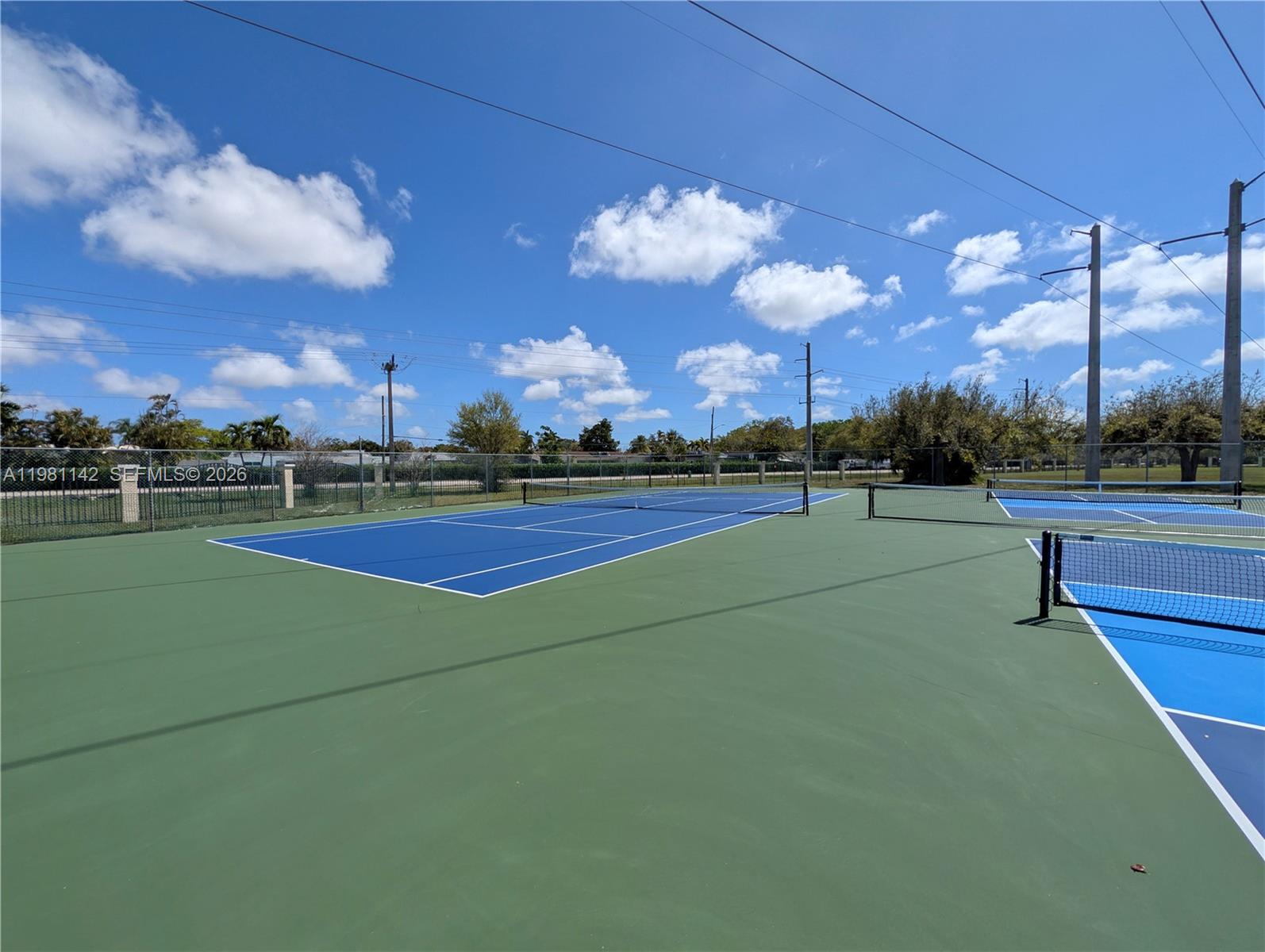 LAKEWOOD AT EMERALD HILLS - Residential Lease