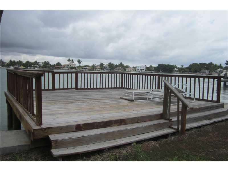 BISCAYNE POINT - Residential