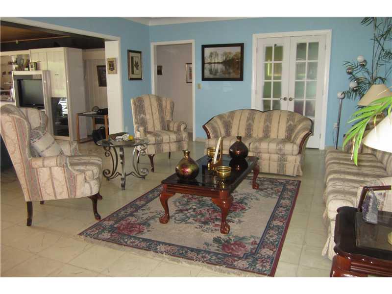 BISCAYNE POINT - Residential