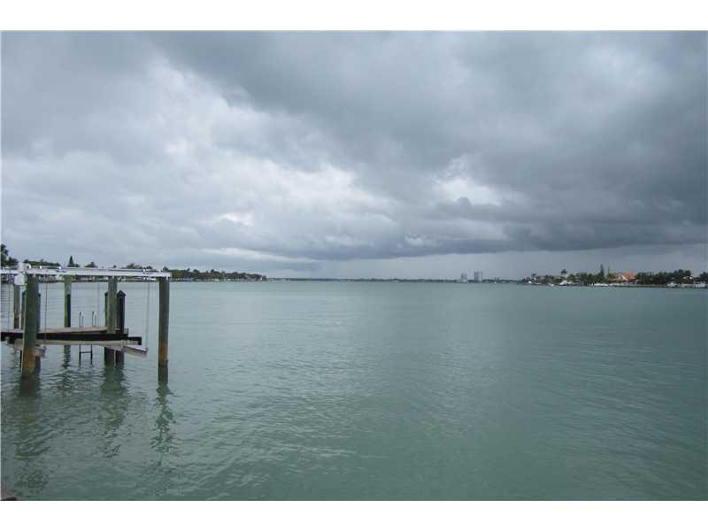 BISCAYNE POINT - Residential