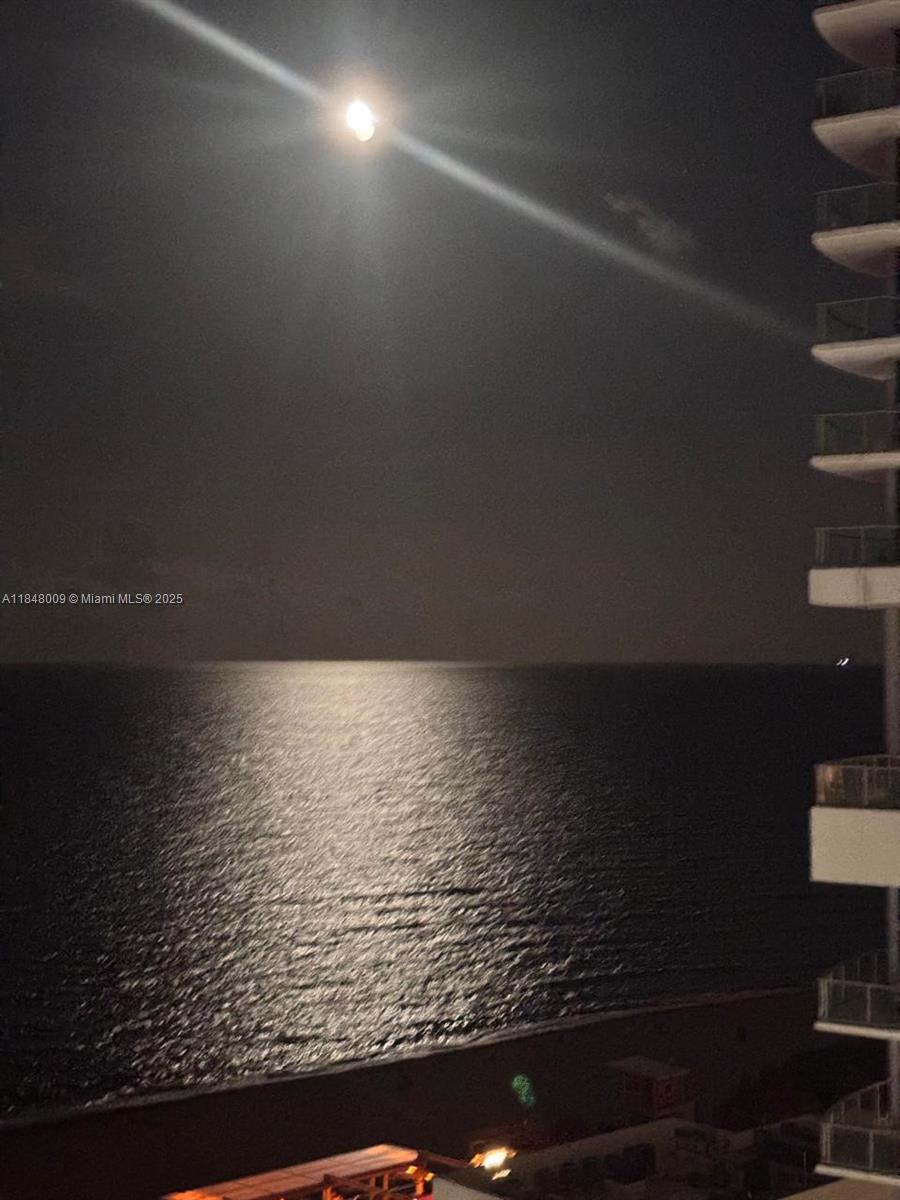 SIAN OCEAN RESIDENCES CON - Residential