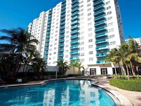 4001 S Ocean Dr 15L Hollywood FL 33019