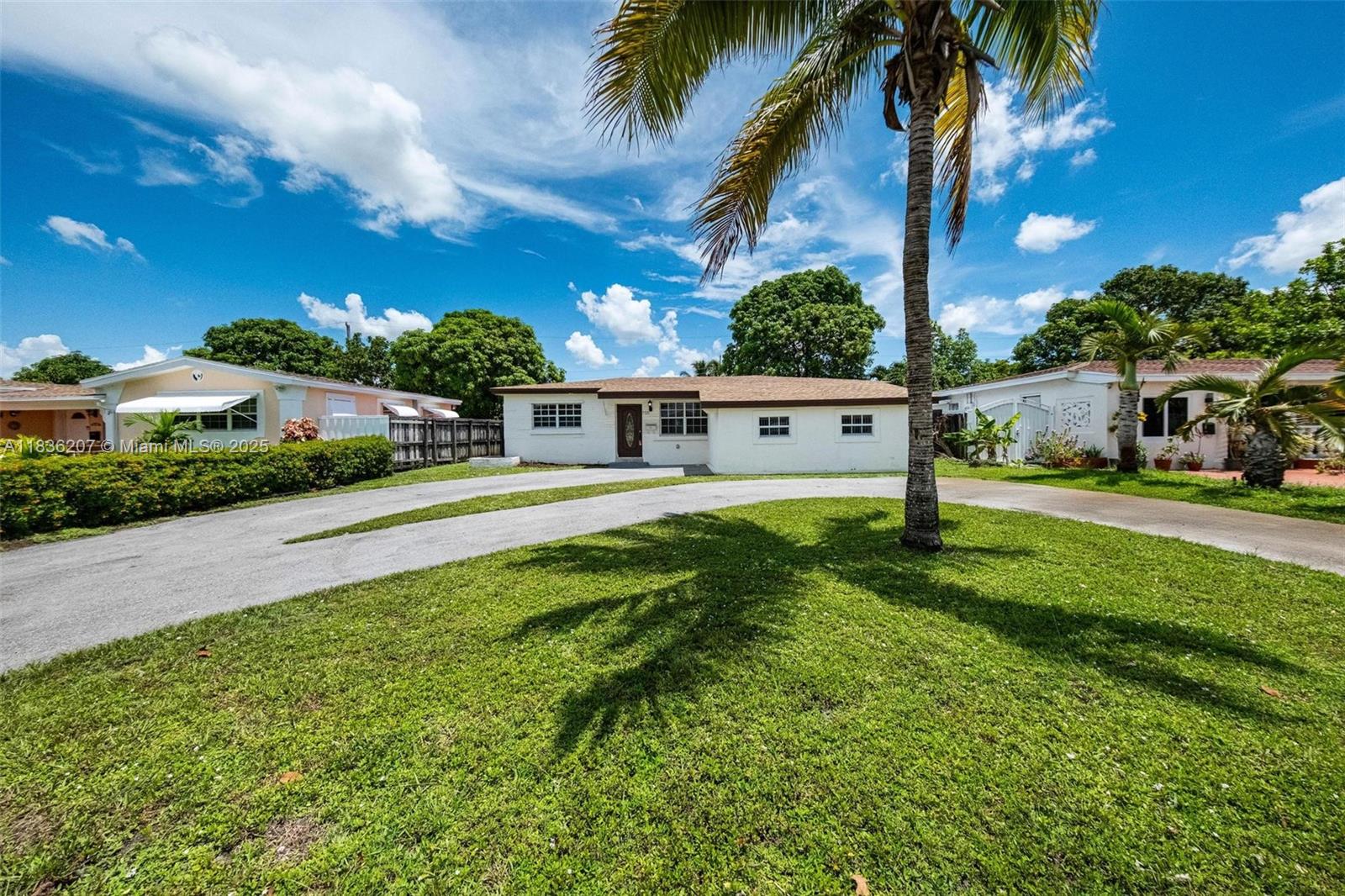 Well-maintained ranch-style home offering 4 bedrooms and 2 bathrooms. This residence features a spacious tile back patio and a large backyard ideal for outdoor activities. The interior provides a functional layout and is in move-in ready condition. A great opportunity for buyers seeking a comfortable and practical living space.